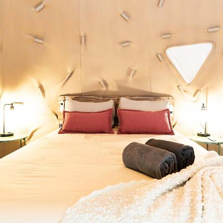 Solace Glamping 2 Севьервилл Экстерьер фото