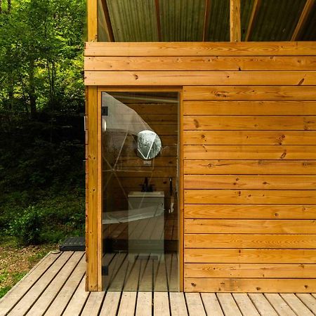 Solace Glamping 2 Севьервилл Экстерьер фото